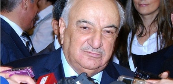 Abid Şərifov "Sovetski"dən danışdı