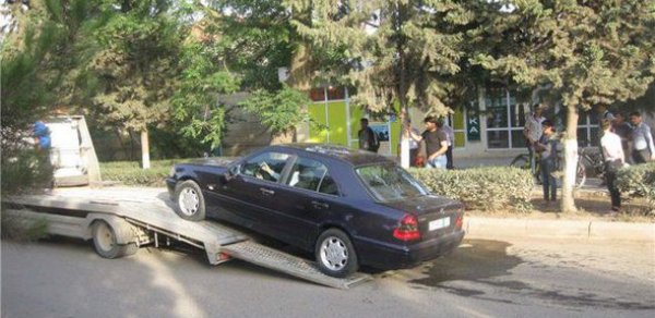 Cəlilabadda xəstəni qaçırdılar - FOTO