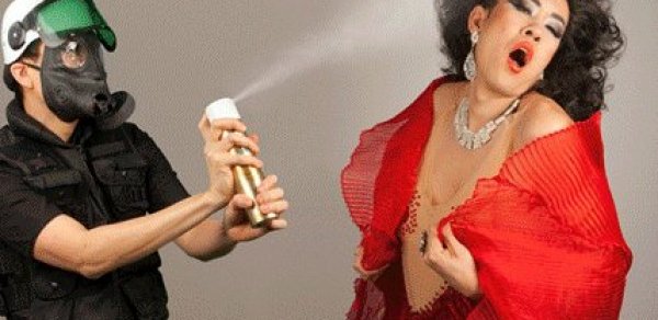 Bu da "kitayski" Bülent Ersoy -  FOTOLAR 