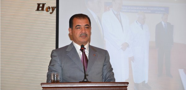 Elmar Vəliyev həkimləri təbrik etdi -  FOTOLAR 