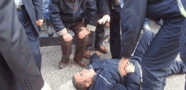 Azərbaycanda polis rəisi kabinetində öldü