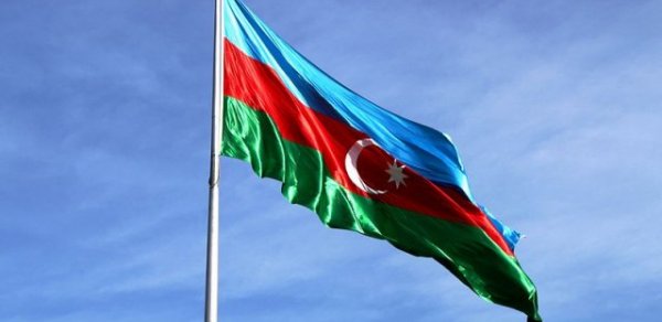 Dövlət Bayrağı Meydanı Kompleksi idarəsindən bayrağın endirilməsi ilə bağlı -  AÇIQLAMA 
