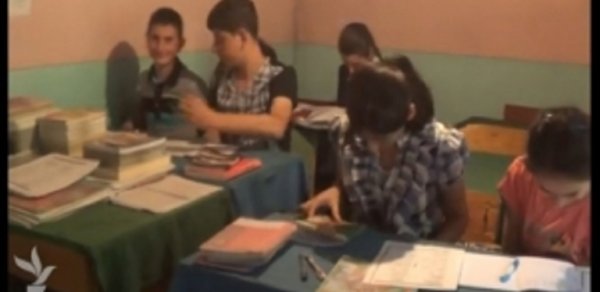 Doğum evi həm də məktəbdir - Şəkidə - Video