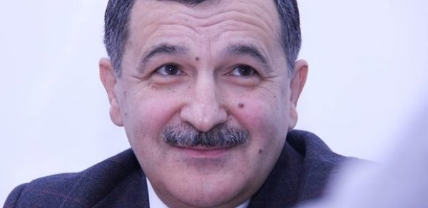 ‘Prezident sübut etdi ki, Azərbaycan heç bir xarici dövlətin diktəsi ilə oturub-durmur’-  Aydın Mirzəzadə 
