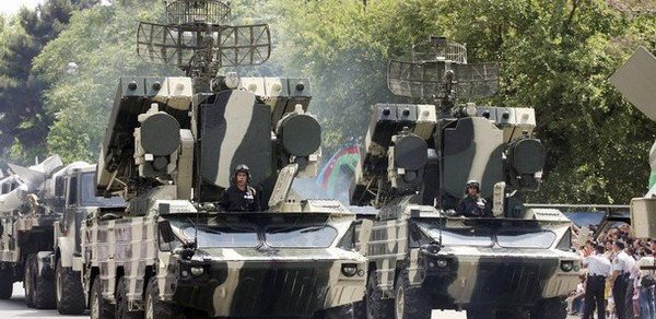 Azərbaycan Silahlı Qüvvələrinin yaradılmasından 96 il ötür