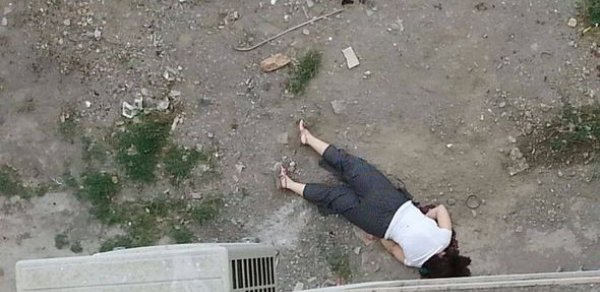 Bakıda dəhşət: - Qadın intihar etdi – FOTO