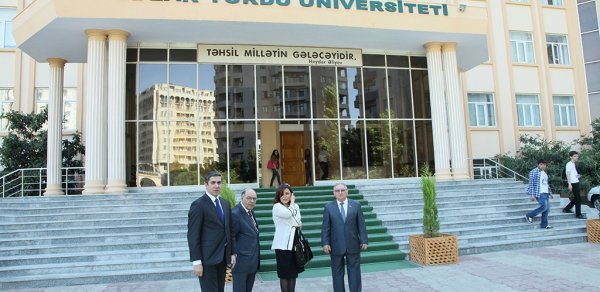 Deputatın universitetində Milli Qəhrəmanın qızını imtahana buraxmadılar –  Pula görə 