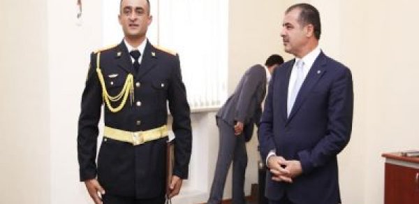 Elmar Vəliyev polisləri təbrik etdi
