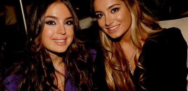 Arzu Əliyeva bacısını belə təbrik etdi - FOTO