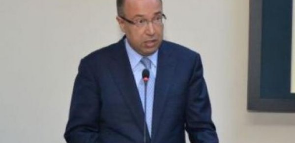 Dövlət qəzeti metronun yeni rəisini belə vurdu