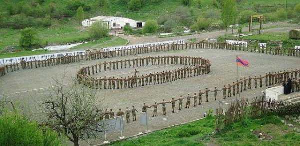 Ermənilərin torpaqlarımızda çəkdirdikləri yeni - FOTOLARI