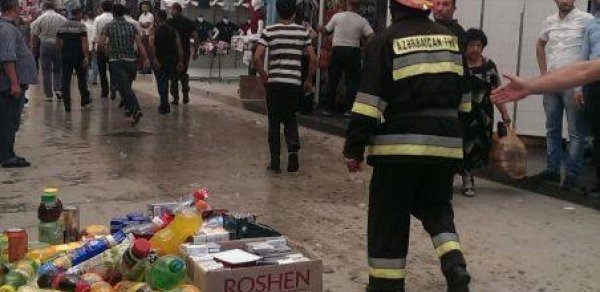 ‘Binə’ Ticarət Mərkəzi yenə yandı - FOTO