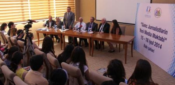 “Gənc Jurnalistlərin Yeni Media Məktəbi” layihəsinə start verildi.