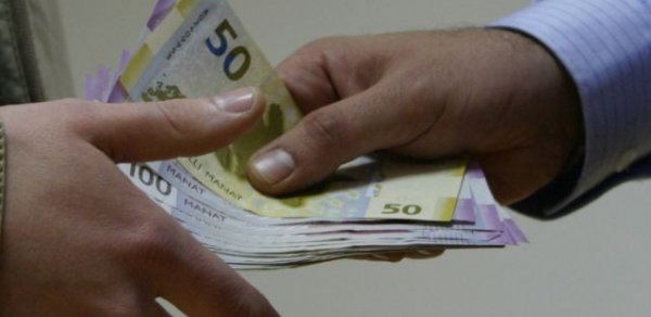 “Azərpoçt”un vəzifəliləri şəxslərinin işi məhkəmədə