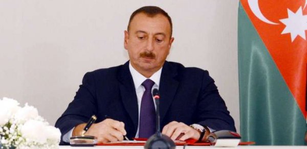 Prezident fərman imzaladı