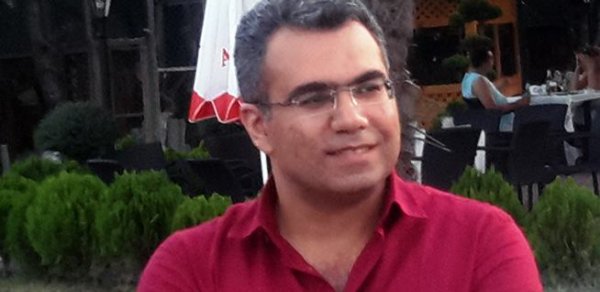 Baş redaktor ad gününü qeyd edir