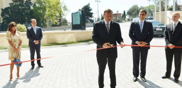 Prezident Xalça Muzeyinin açılışında