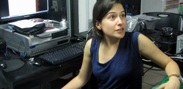 Erməni qəzetində işləyən azərbaycanlı jurnalist hansı məşhurun qızıdı?