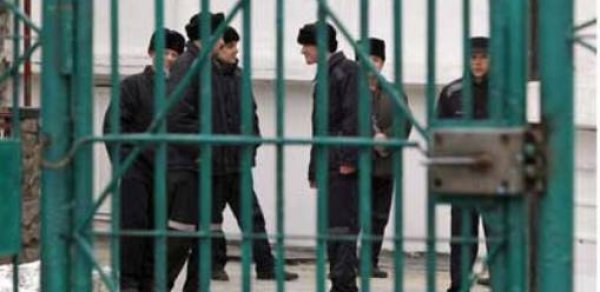 Azərbaycanda həbsxanada qanlı dava: ölən var