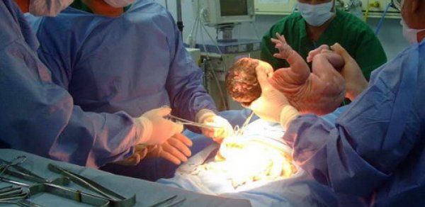 25 yaşlı ana doğuş zamanı öldü