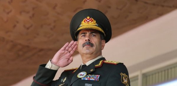 Zakir Həsənovdan bayram təbriki