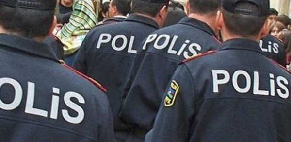 Polislər Bakıya yığışdı