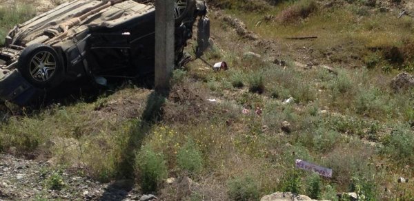 İsmayıllıda mikroavtobus dərəyə aşdı, 2 nəfər öldü, 7 nəfər xəsarət aldı