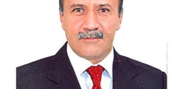 Başı kəsilən və baş kəsən qızların ziyalı atası -  FOTOLAR 