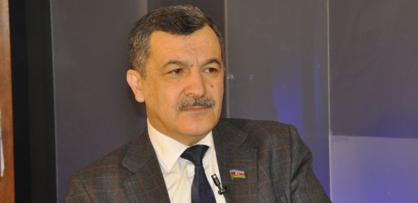 Aydın Mirzəzadə: “10 noyabr mitinqi də fiaskoya uğrayacaq”