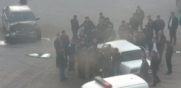 Bakı səhəri qəza ilə açdı –  FOTOLAR