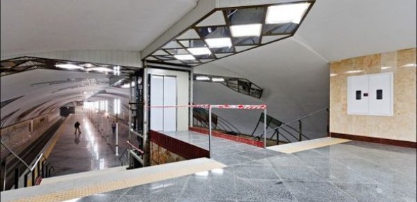 Bakı metrosunda liftlər quraşdırılır