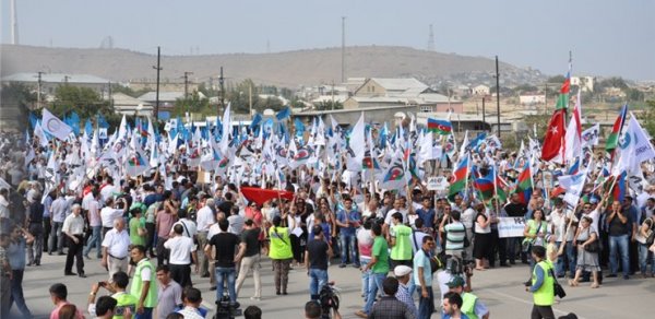 Baş Polis İdarəsinin Milli Şuranın mitinqi ilə bağlı məlumatı - 700 nəfər iştirak edib 