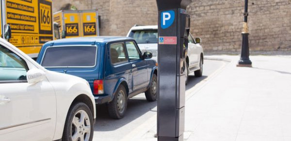 Nəqliyyat Nazirliyi parkomatlarla bağlı iradını bildirdi