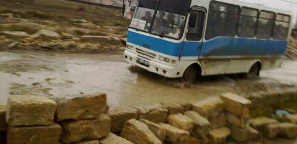 204 nömrəli avtobuslar hər gün insanları ölümə aparır - VİDEOLAR