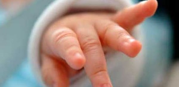 Zibillikdə yeni doğulan körpə tapıldı - Bakıda ŞOK