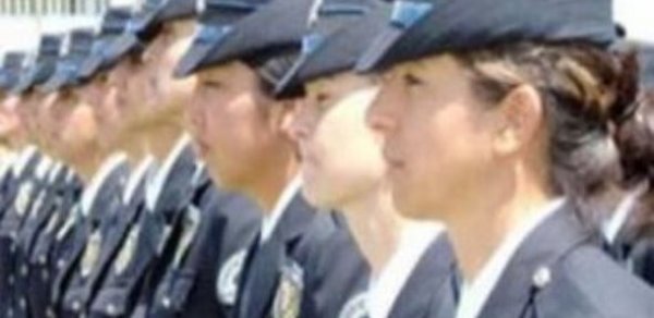 Azərbaycanda qadın polislərin sayı açıqlandı