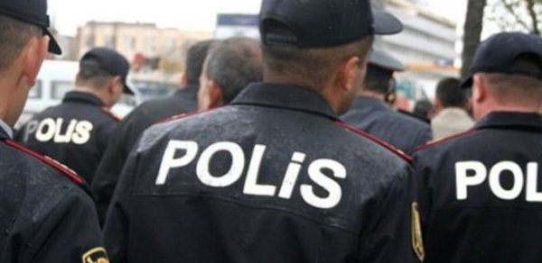 Bakıda 20 nəfər avtomobil yolunu bağlamağa istədi