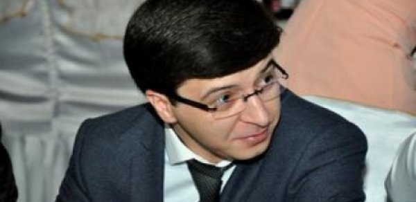 ‘Hələ atanız ölməyibsə, oxuyun…’ –  Elşən Musayev 