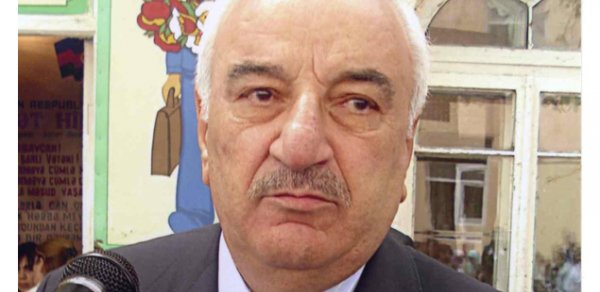 Abid Şərifov "Sovetski" sakinlərinə söz verdi