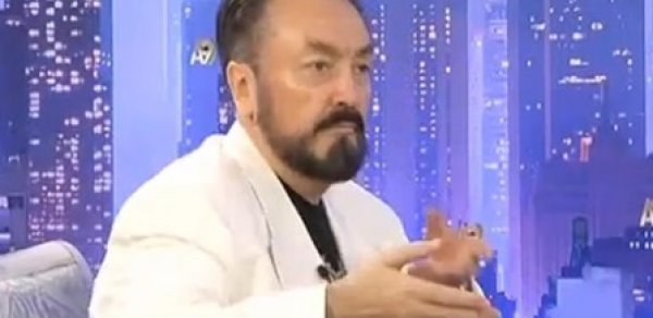 Millət vəkili ermənilərə qardaş deyən Adnan Oktara cavab verdi - VİDEO