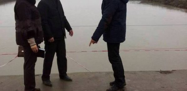 Şagirdini xilas etmək naminə özünü qurban verən müəllim -  FOTO