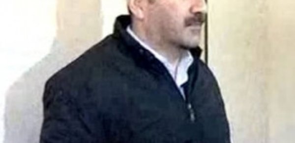 Azərbaycanda kişi xanımı maşın ala bilməsin deyə bu yola əl atdı