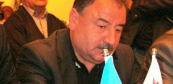 AzTV-nin işçisi oğlunun intiharından danışdı