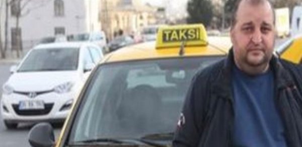 Azərbaycanlı iş adamı müflis oldu, indi taksi sürür