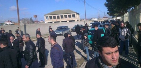 "Atanız evdə olmayanda sizə başqa kişi gəlib atalıq edir?" – Məktəb direktoru- YENİLƏNİB
