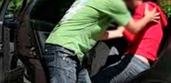 Azərbaycanda məktəbli qız qaçırıldı