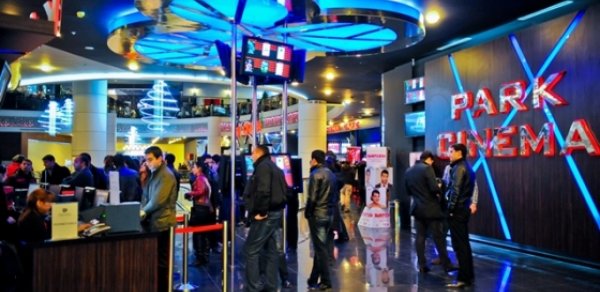 "Park Cinema" 20 yanvar günü şəhidlərin ruhuna hörmətsizlik etdi