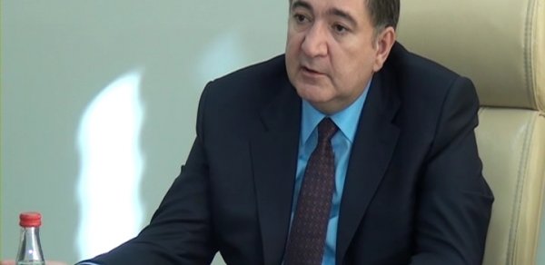 Fazil Məmmədov 4 vergi rəisini vəzifədən azad etdi