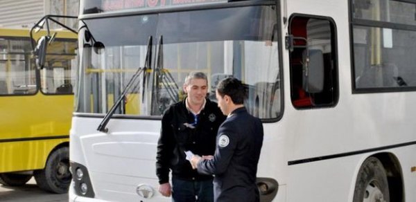Avtobus və taksi sürücülərinin vahid geyim formaları olacaq