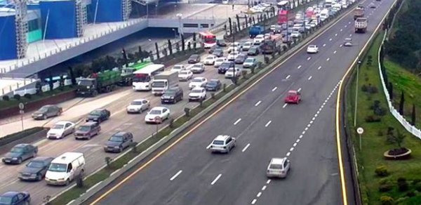 Bakı-Sumqayıt yolu açıldı